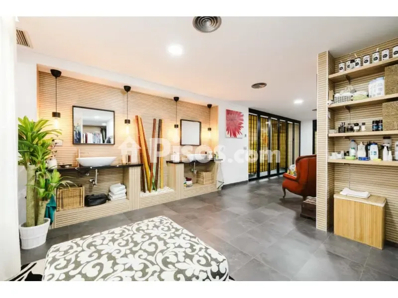 Pièces - Loft with Exterior Access in Calle de Zúñiga
