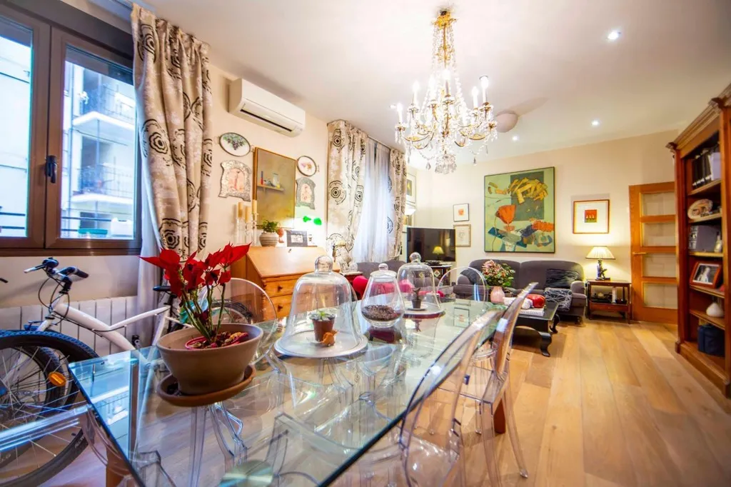 Salle à manger - Modern Flat with High Ceilings in Acacias, Madrid