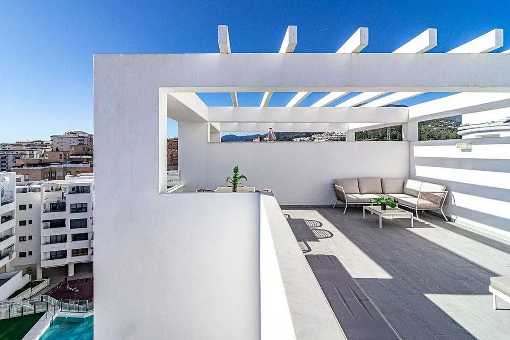Terrazza - Penthouse with Pool in Estepona Centre