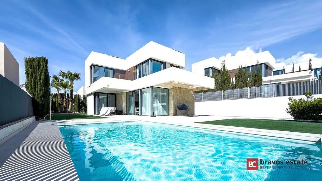 Pool - Modern Design Villa with Sea View in Benidorm