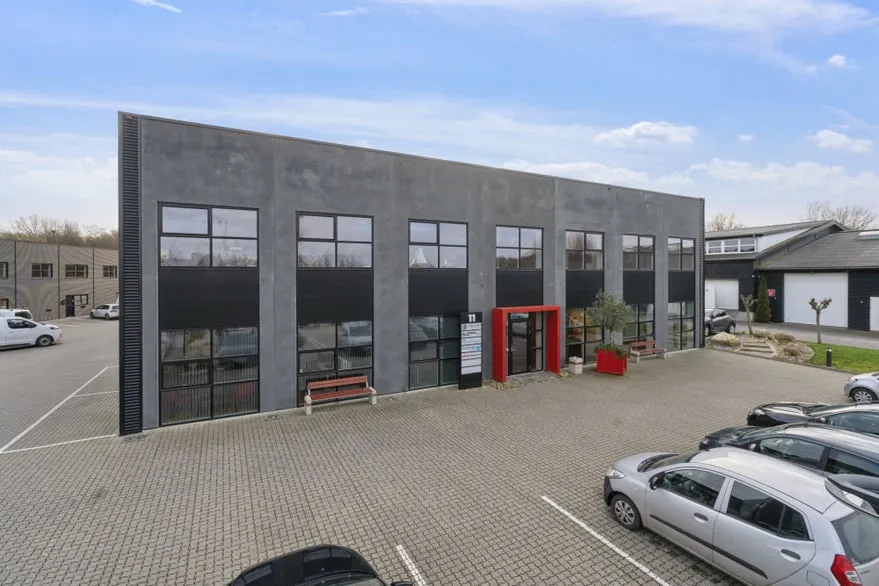 Välivaade - Office Space with Parking in Odense C