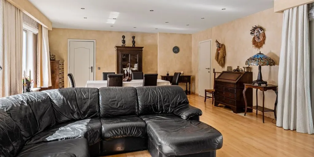Séjour - Bungalow avec Jardin dans la Berkenlaan à Waasmunster