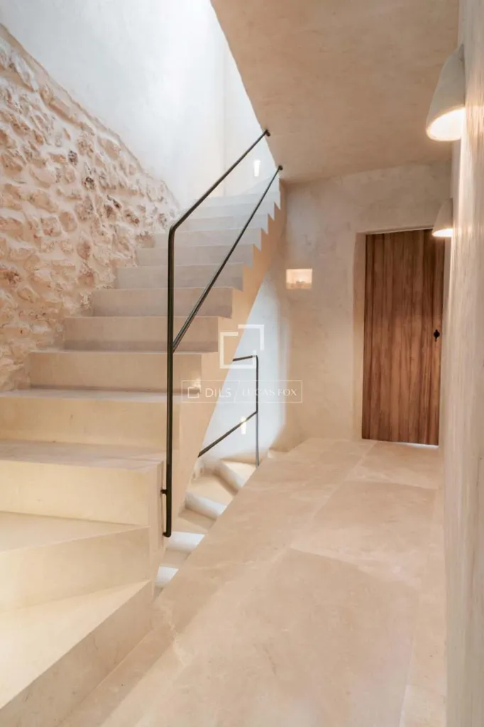 Pièces - Renovated Townhouse with Pool in Es Llombards