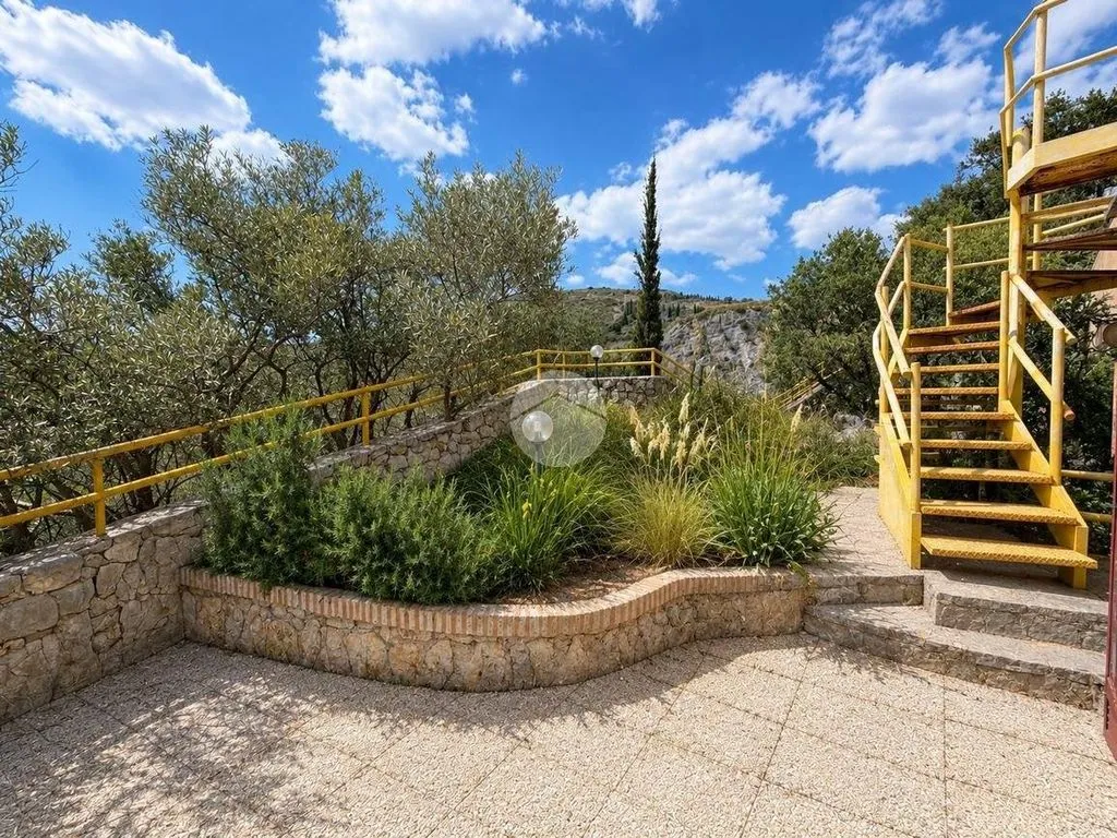 Terrass - Luxury Penthouse with Sea View in Gaeta
