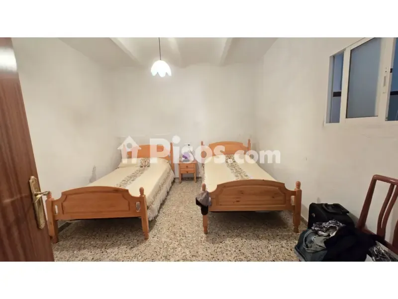 Chambres - Two-Storey House with Patio in Aliseda