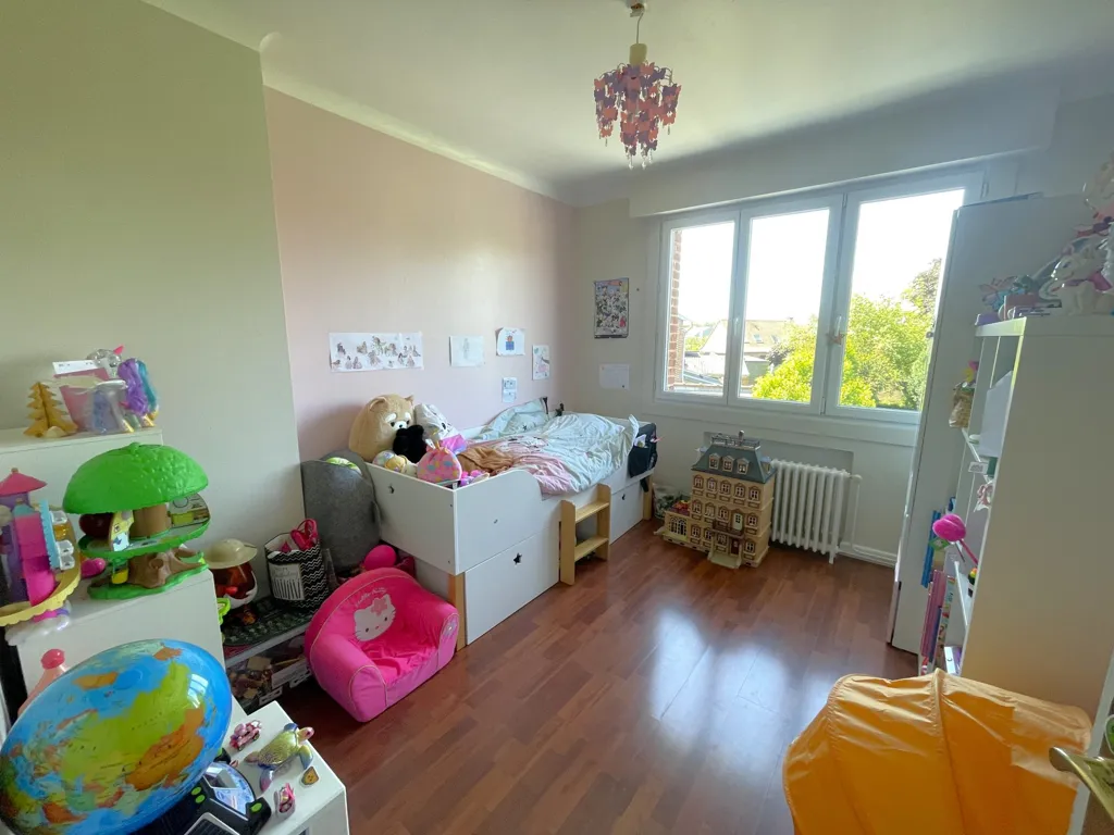 Chambres - Maison Bel Étage avec Jardin à Saint-André-lez-Lille