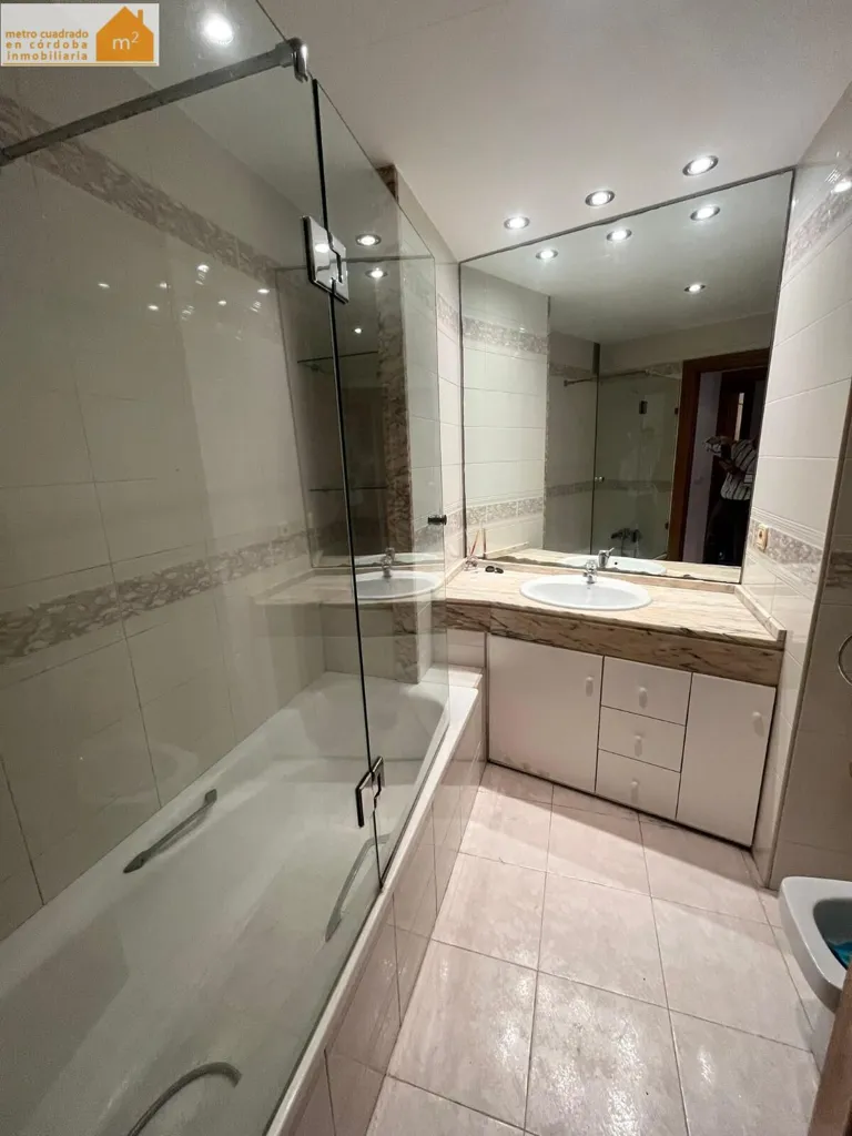 Bagni - Central District Apartment with Air Conditioning