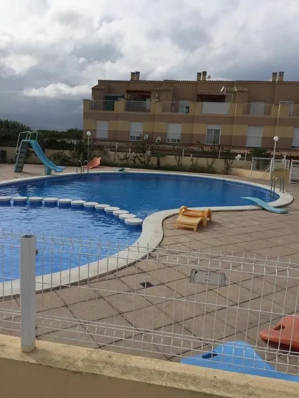 Bassein - Semi-detached Chalet with Pool in La Platja-Ben Afeli