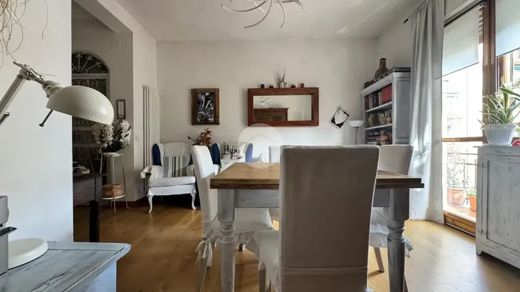 Salle à manger - Rustic-Style Apartment with Balcony in Florence