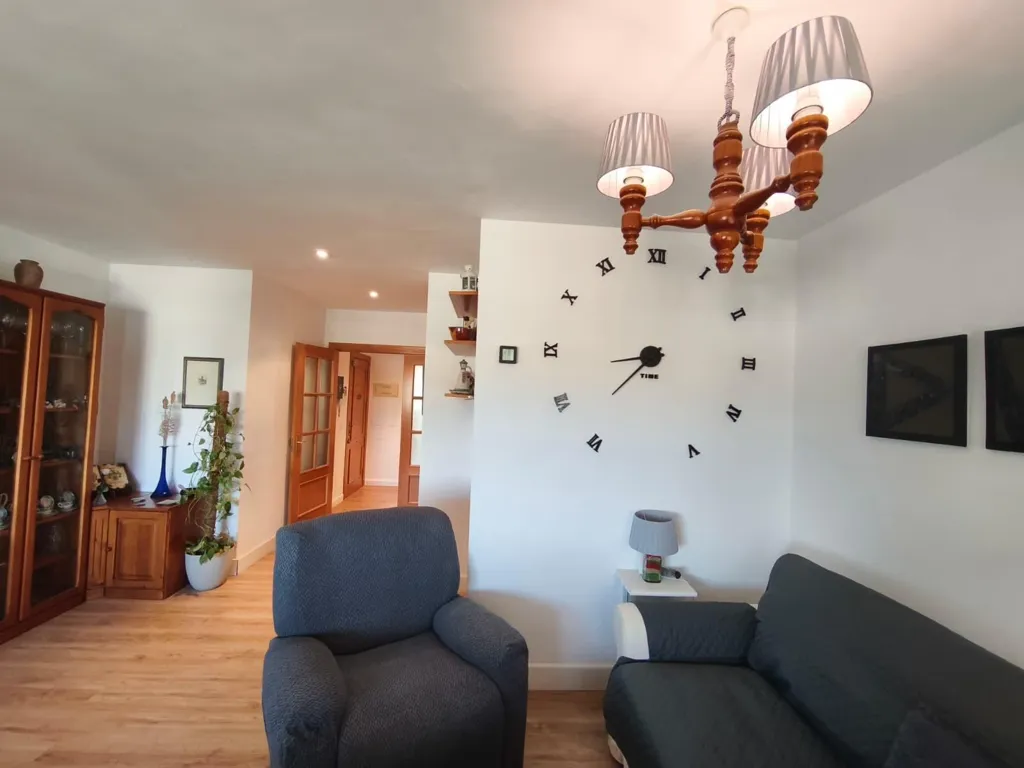 Séjour - Spacious Apartment with Balcony in Castelló