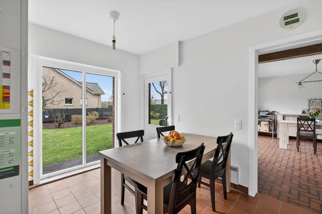 Söögituba - Detached House with Garden in Torhout