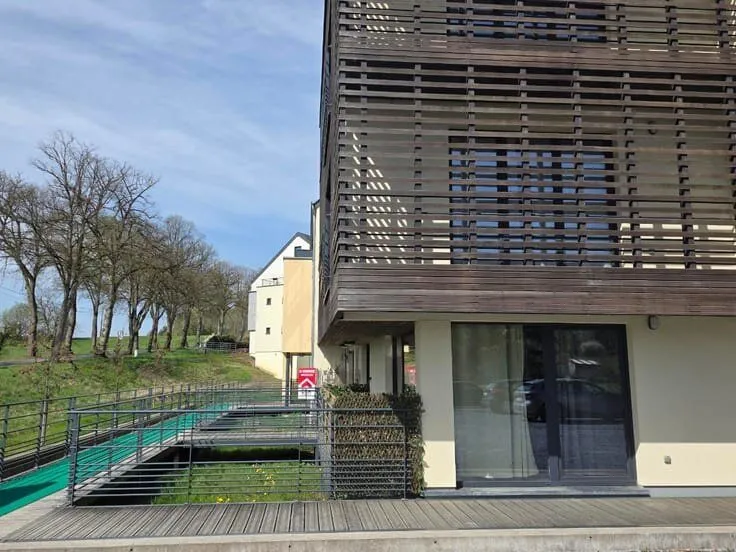 Välivaade - Flat with Terrace in Heinsch, Arlon