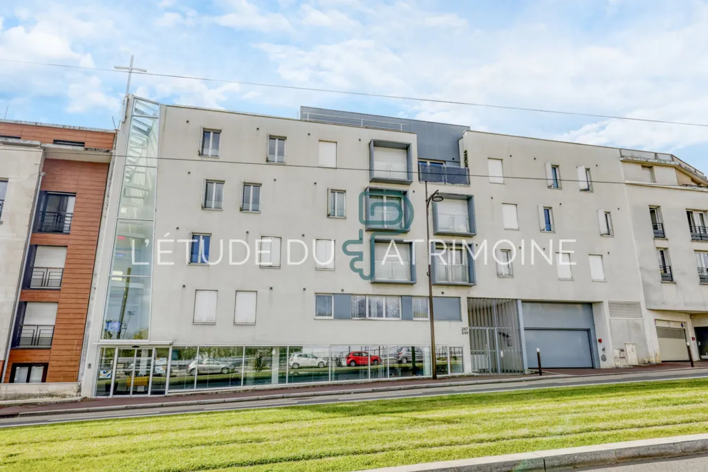Välivaade - Studio near Tram Stop in Central Location