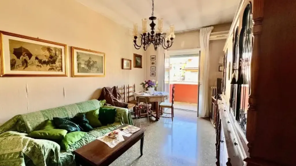 Elutuba - Trilocale with Balcony in Pigneto, Rome