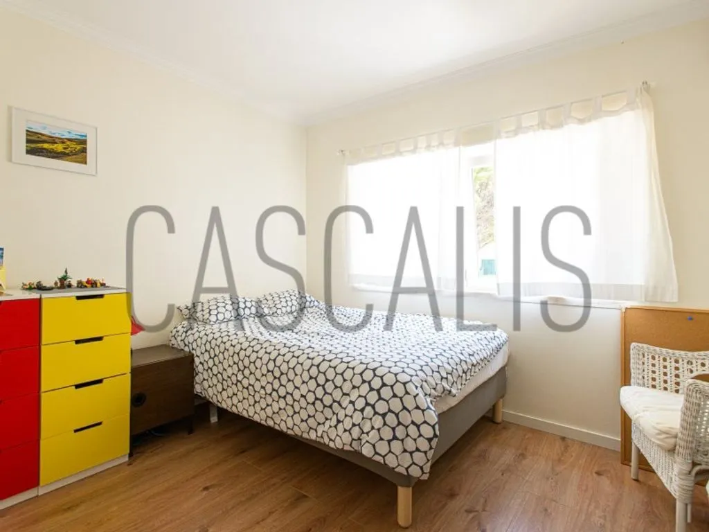 Chambres - Luxury Semidetached House with Terrace in Cascais