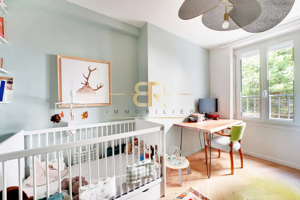 Appartement 3 pièces à Paris-18e