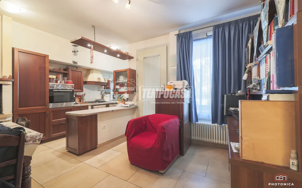 Kitchen - Ground Floor Apartment with Private Garden in Marina Romea