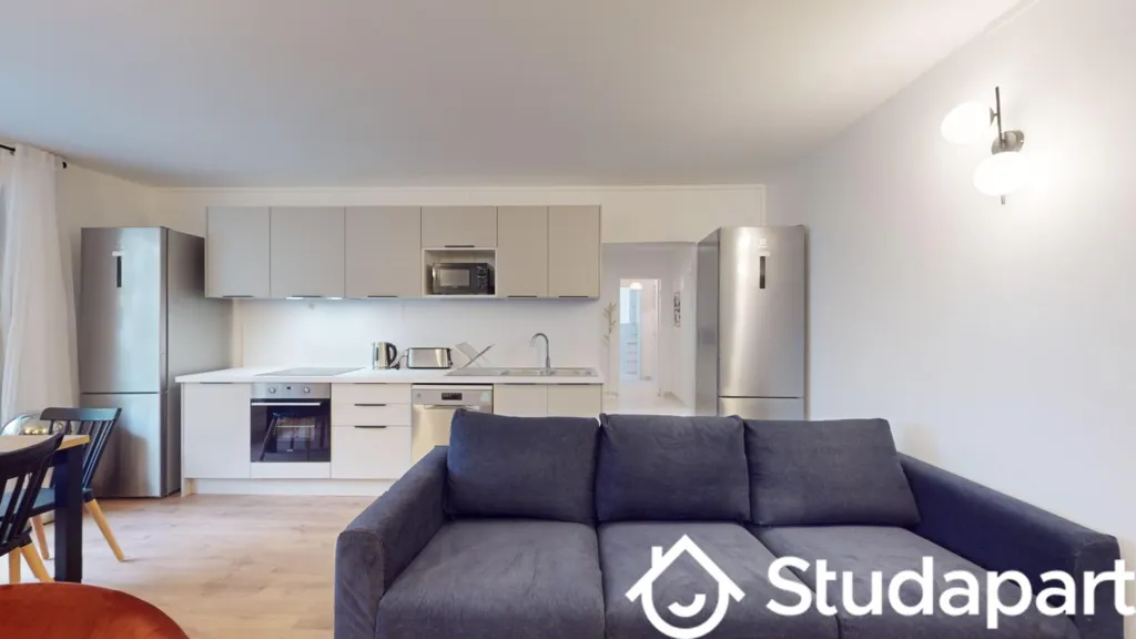 Living Room - Room in 4-Bed Colocation with Tram Access in Asnières