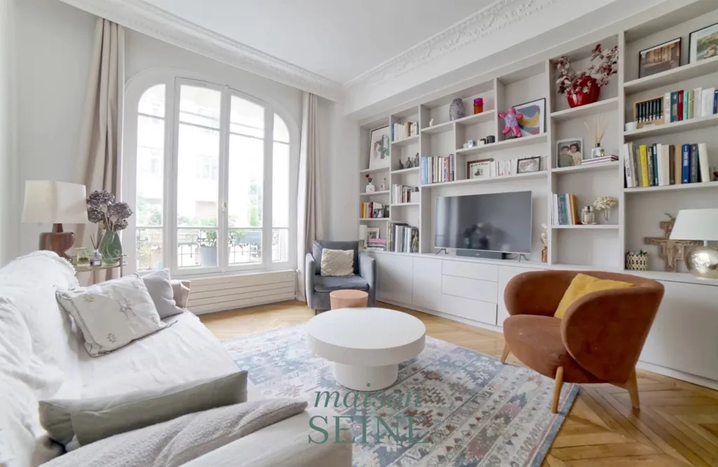 Elutuba - 5-toaline korter asukohas Neuilly-sur-Seine