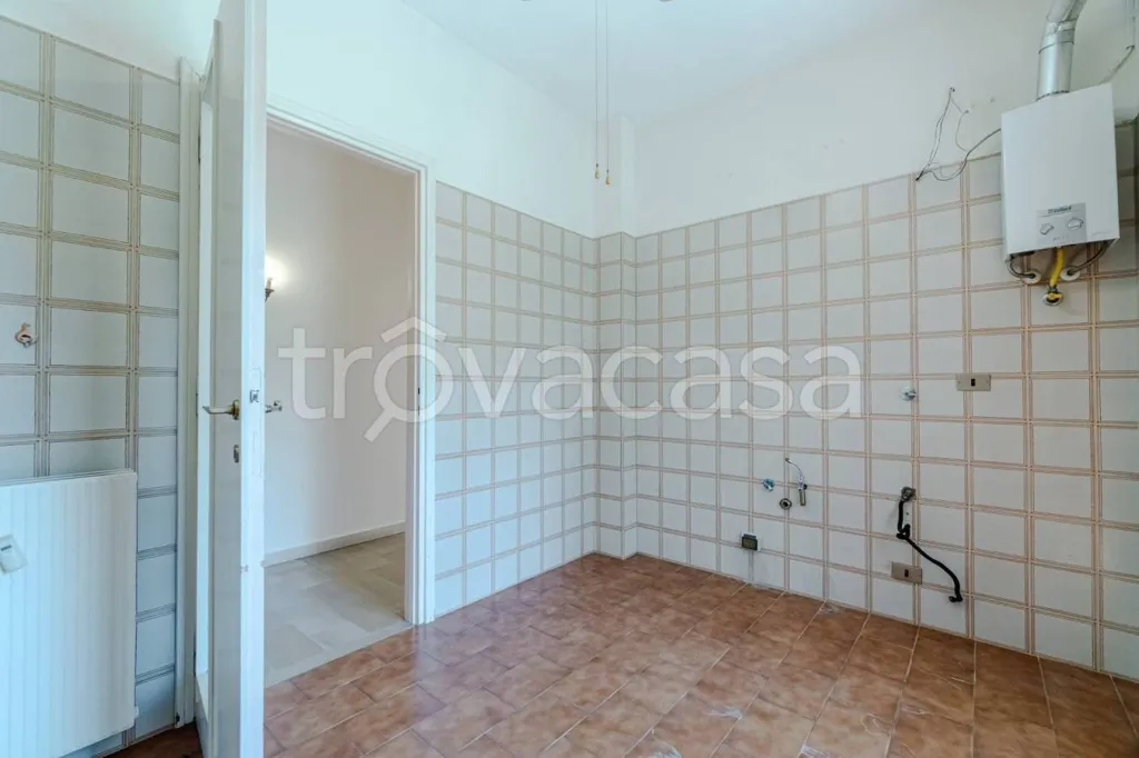 Salles de bain - Apartment with Balcony and Garden in Turin
