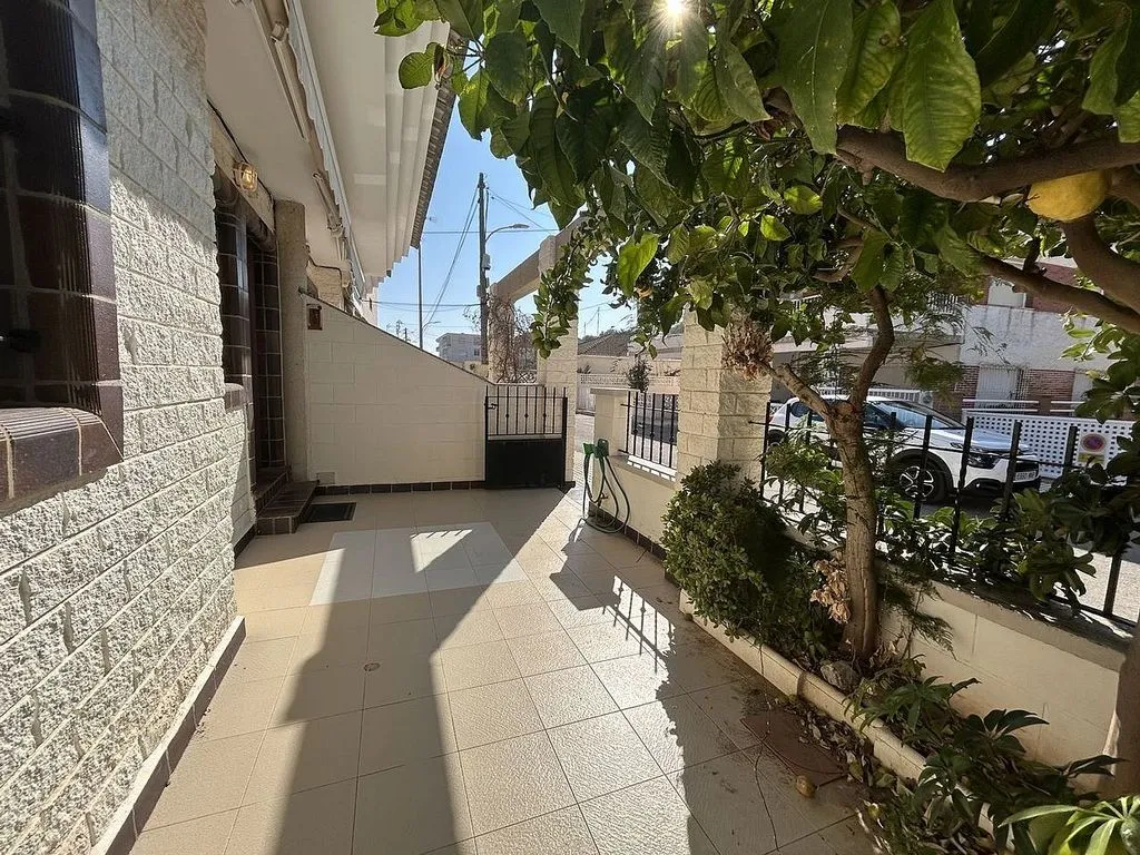 Aed - Semi-Detached House with Pool in Torre de la Horadada