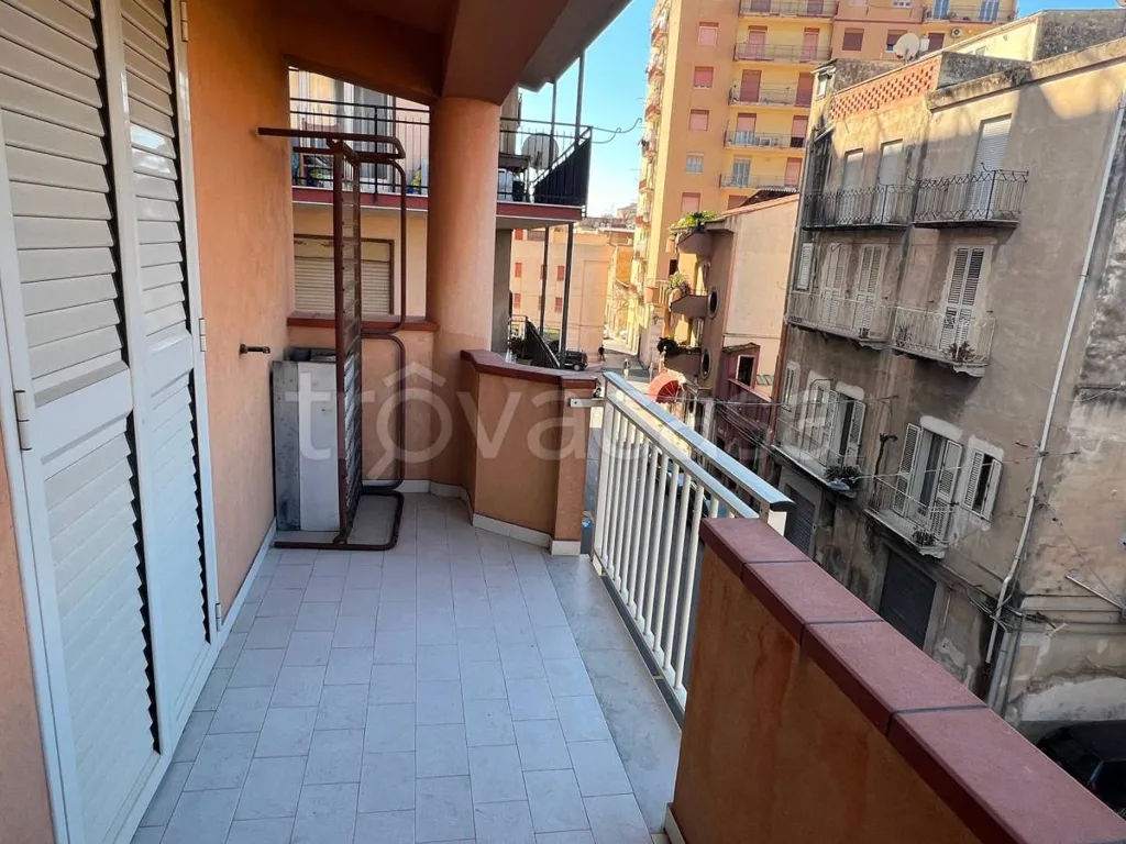 Balcon - Independent House with Balcony in Licata