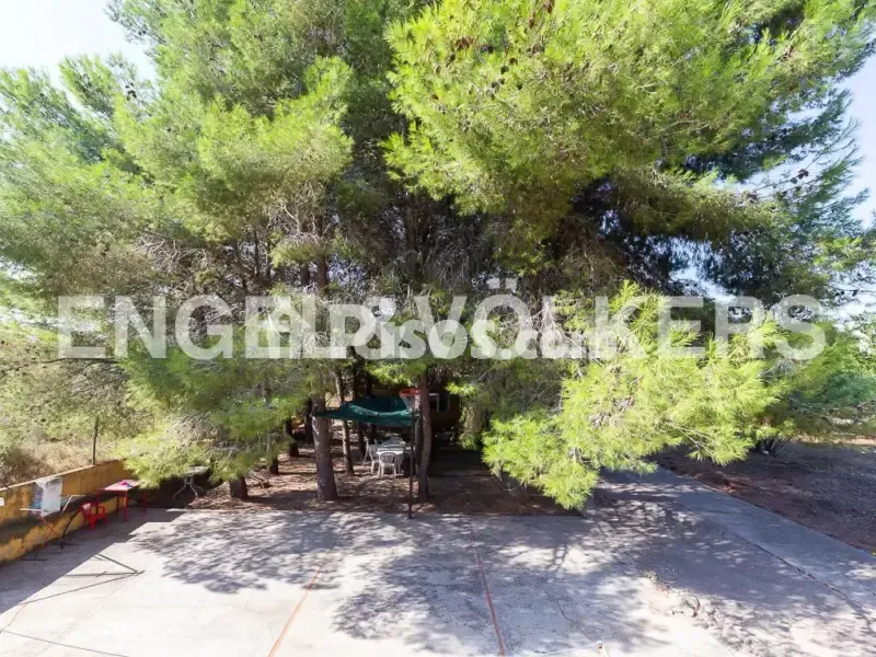 Extérieur - Rustic Chalet with Pool in Montserrat