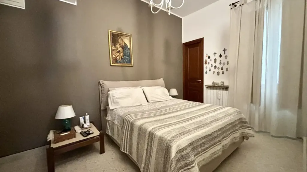 Camere da letto - 5-Bedroom Apartment with Balcony in Palermo