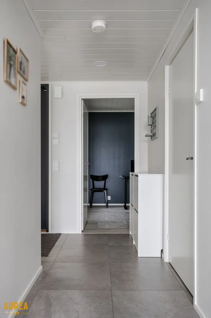 Hallway - Modern Apartment with Sea View in Oulu