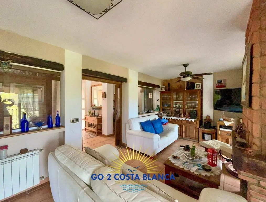 Elutuba - Luxury Detached House with Pool in La Nucia