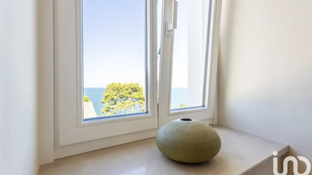 Toad - Modern Apartment with Sea View in Numana