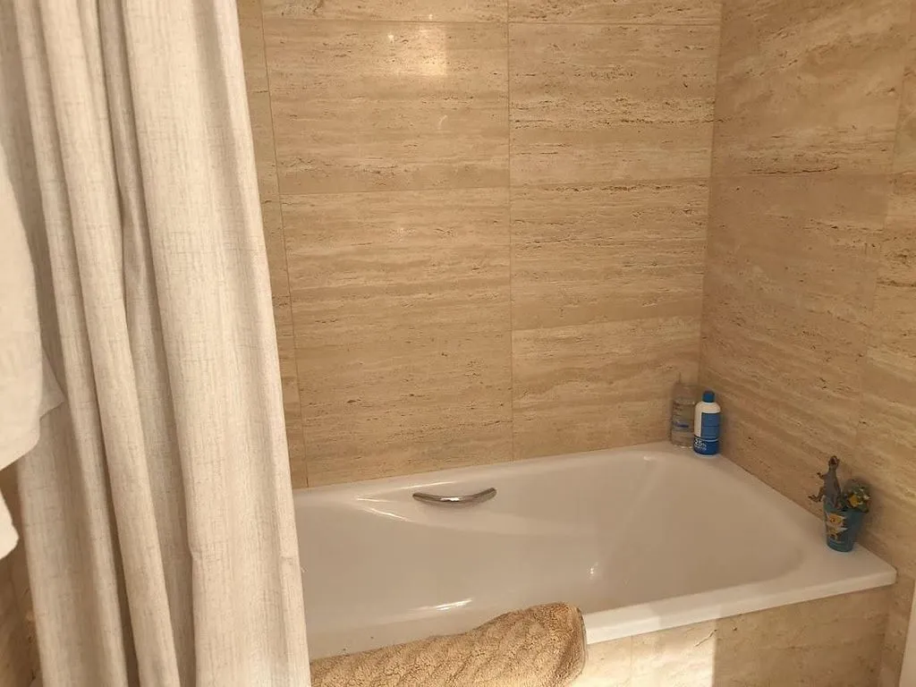 Vannitoad - Apartment with Trunk Space in Auditorio, Oviedo