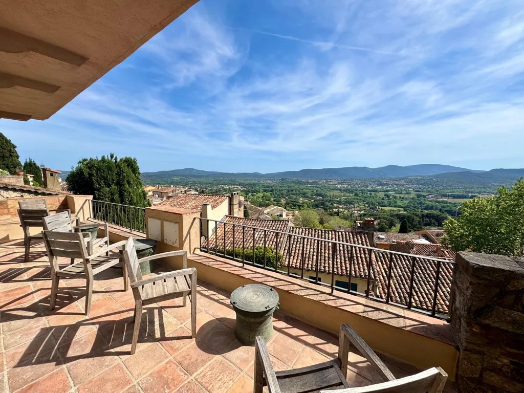 Terrass - Village House with Panoramic View in Grimaud