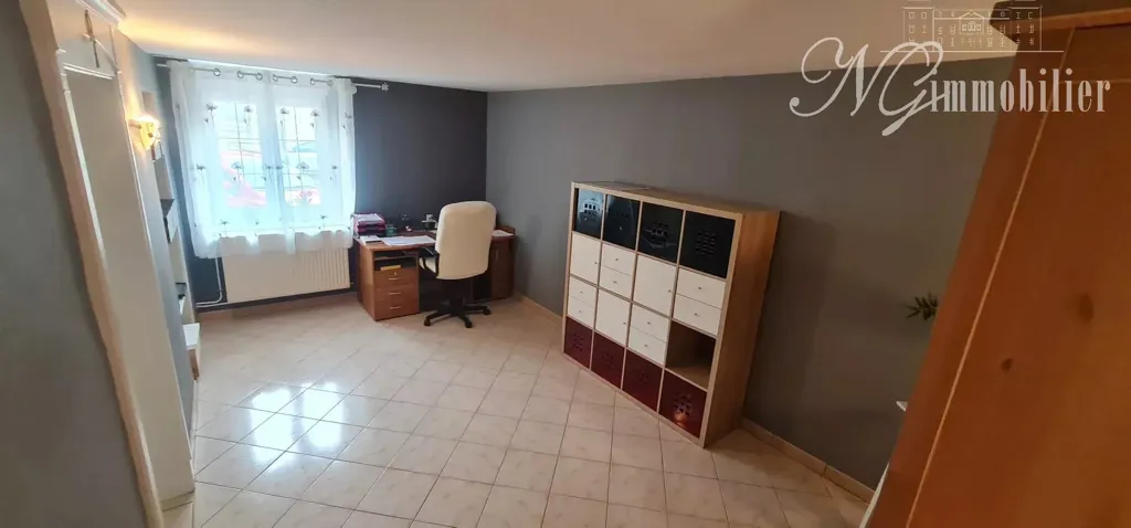 Bureau - Maison Neufchef avec Piscine Intérieure