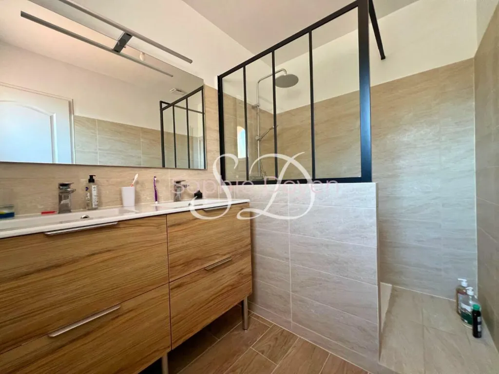 Salles de bain - Villa avec Piscine à Argelès-sur-Mer