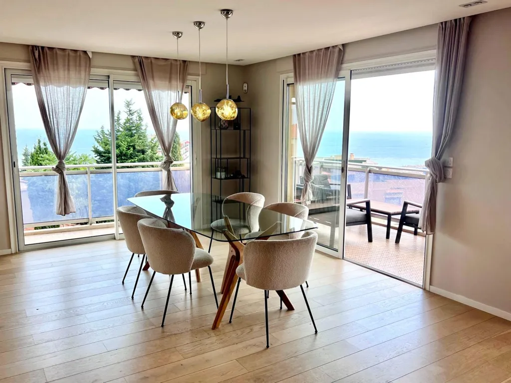 Sala da pranzo - Apartment with Panoramic Sea View in Nice