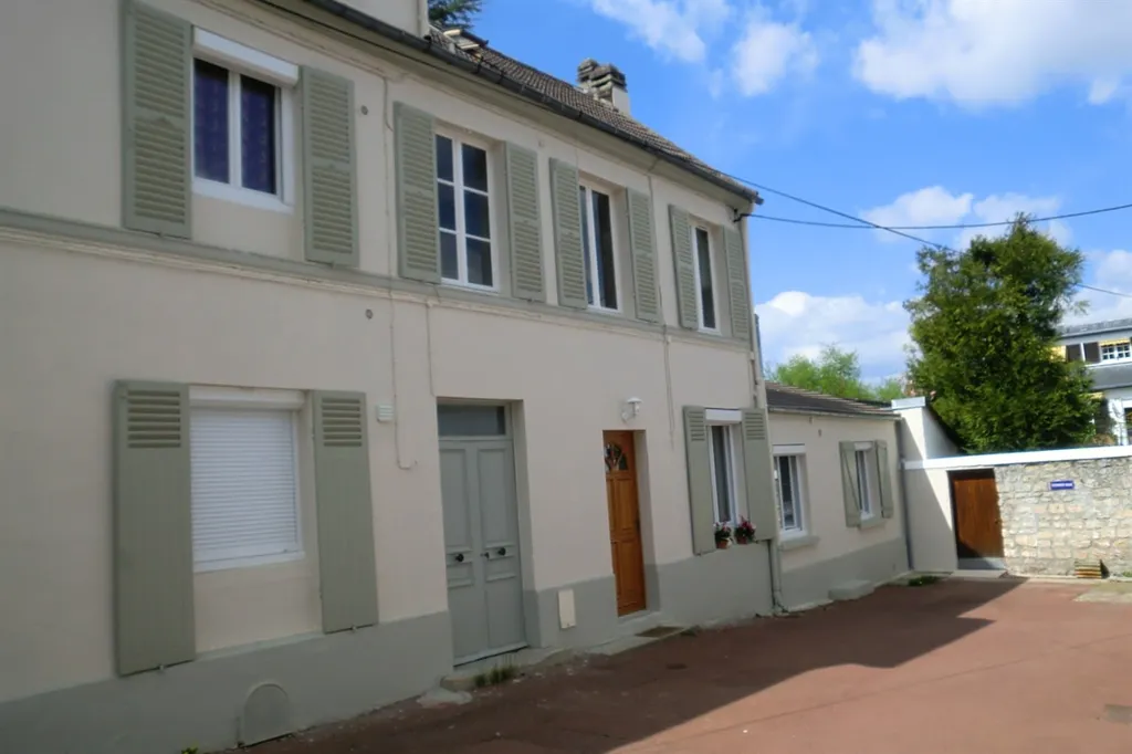 Välivaade - Renovated 2-Bedroom Apartment in Chantilly