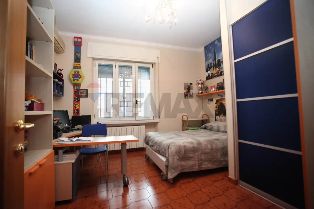 Magamistoad - Spacious Apartment with Terrace in Gorle