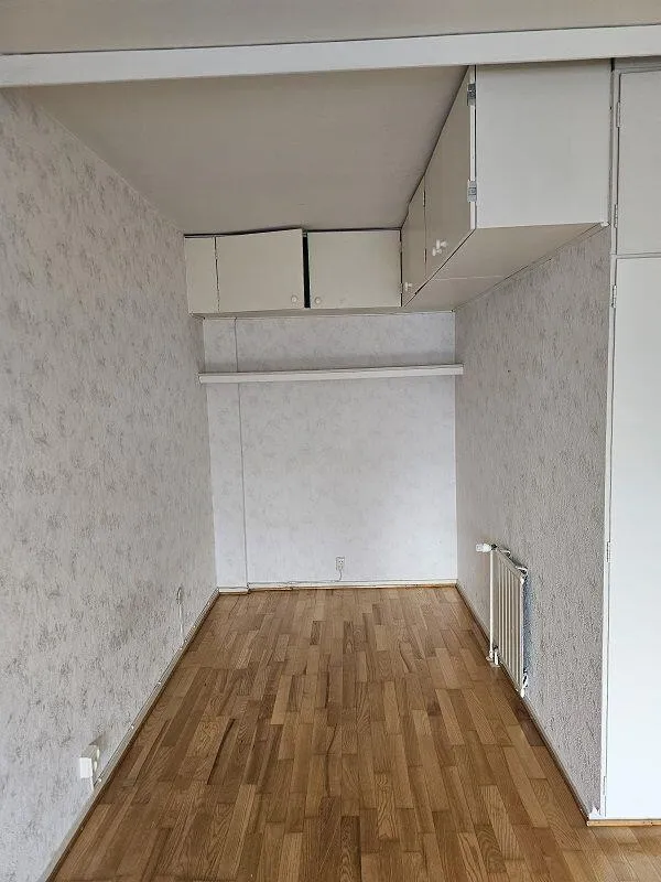 Pièces - One-Bedroom Flat with Balcony in Lahti Centre