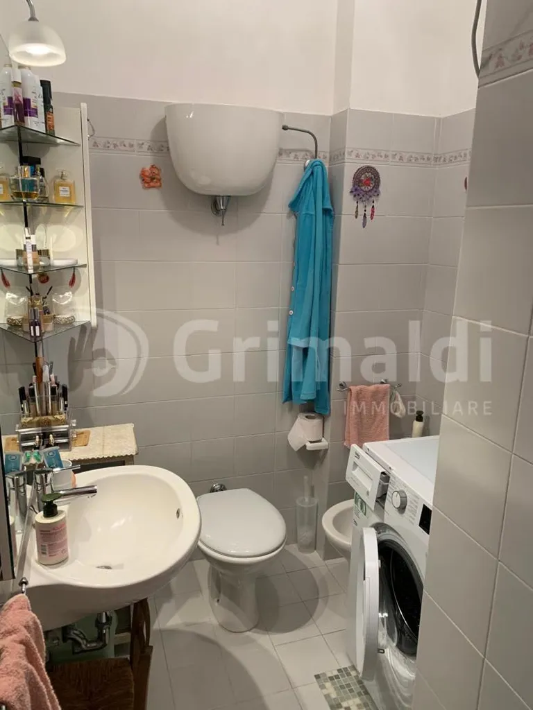Salles de bain - Apartment with Spacious Balcony in Assisi