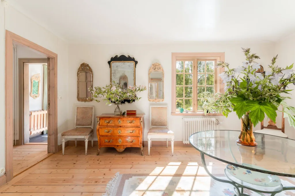 Salle à manger - Historic House with River View in Södermanland