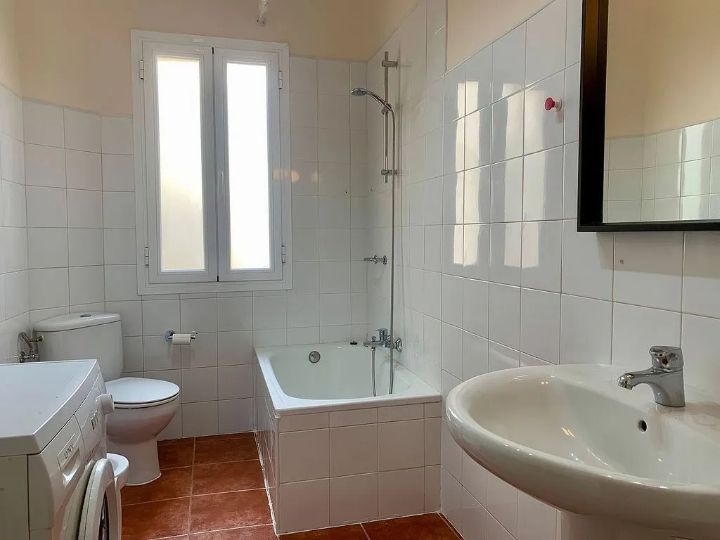 Salles de bain - Apartment with South View in Madrid