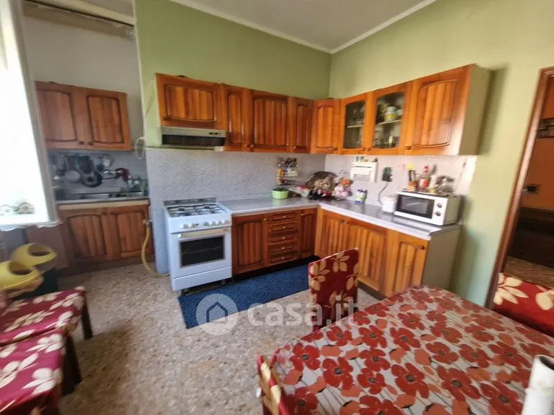 Cuisine - Apartment with Balcony in Pomponesco Centre