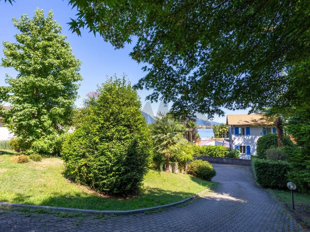 Aed - Restored Apartment with Lake View in Baveno