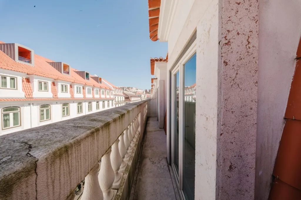 Rõdu - 1-Bedroom Apartment with Balcony in Lisbon