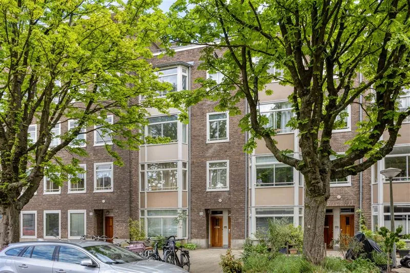 Välivaade - Apartment with Park View in Amsterdam