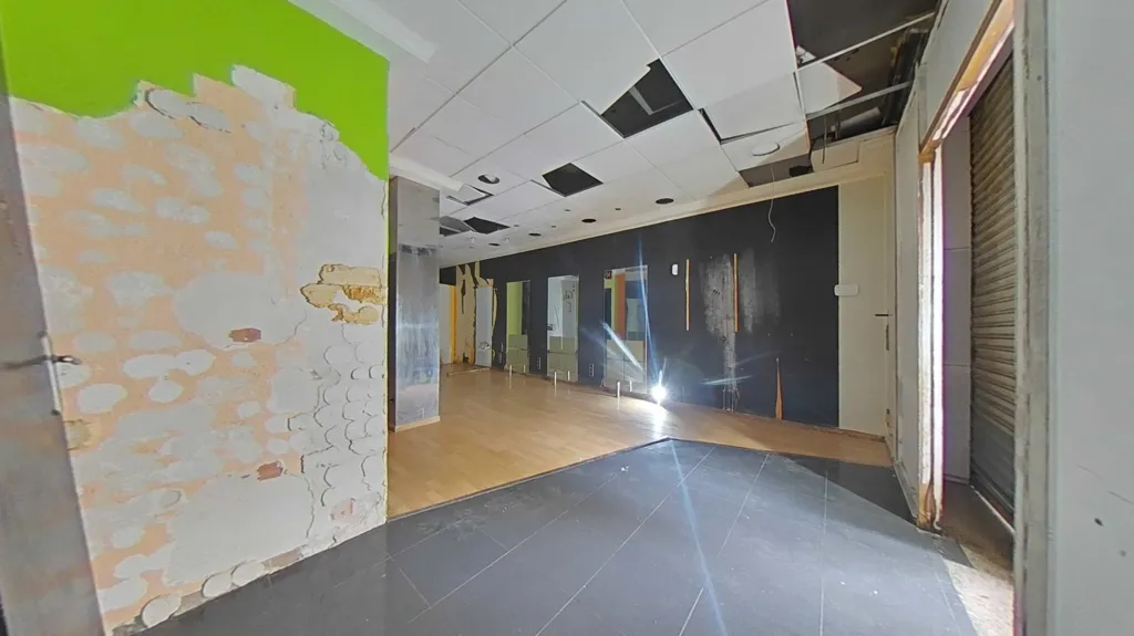 Rooms - Commercial Space near Reus Centre