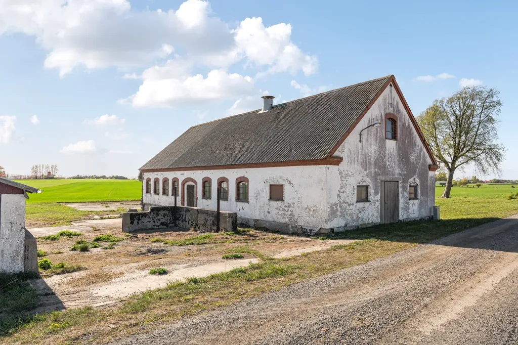 Välivaade - Stable with Potential for Conversion in Österlen