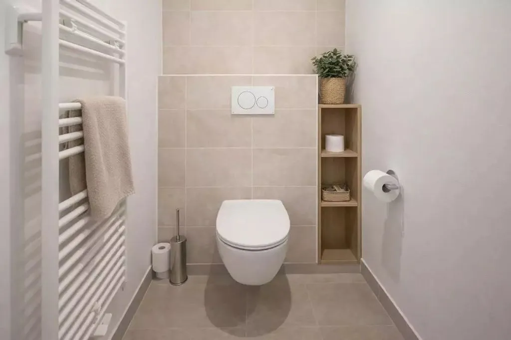Salles de bain - Appartement Luxe avec Jardin à Aix-en-Provence