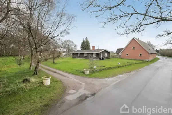 Õhuvaade - Elevated Villa with Garden in Ollerup